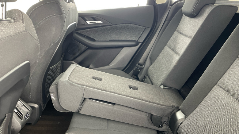 BMW 2 Series 220i MHT Sport 5dr DCT Petrol Hatchback